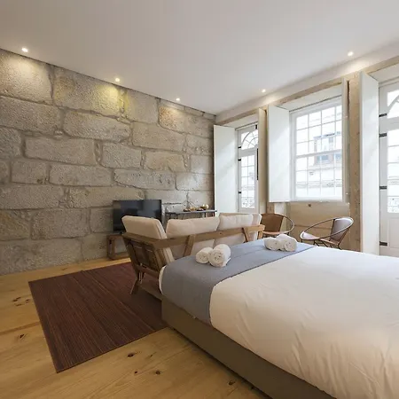Lovelystay - Rico's - Almada 2º F Apartamento