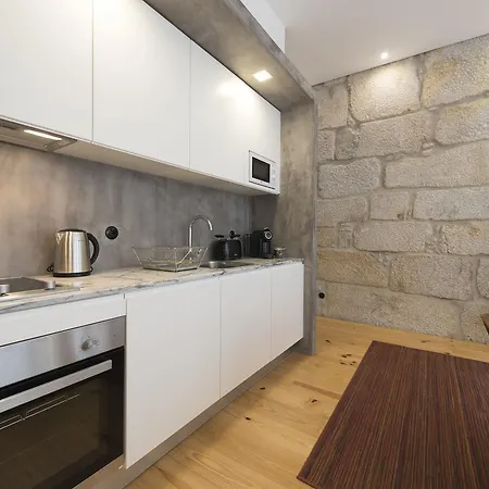 Lovelystay - Rico's - Almada 2º F Apartamento