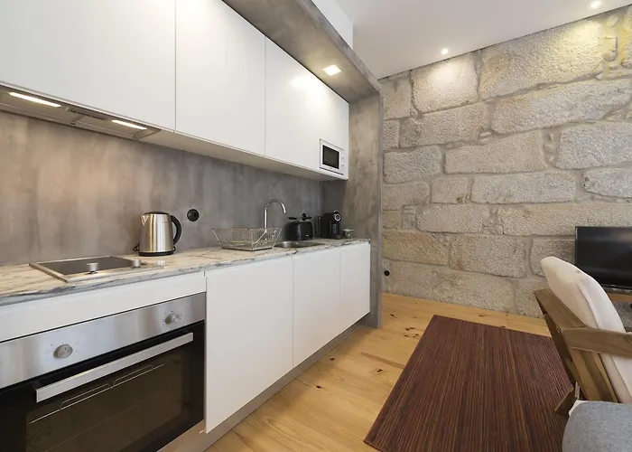 Lovelystay - Rico's - Almada 2º F Apartament