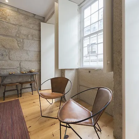 Lovelystay - Rico's - Almada 2º F * Porto